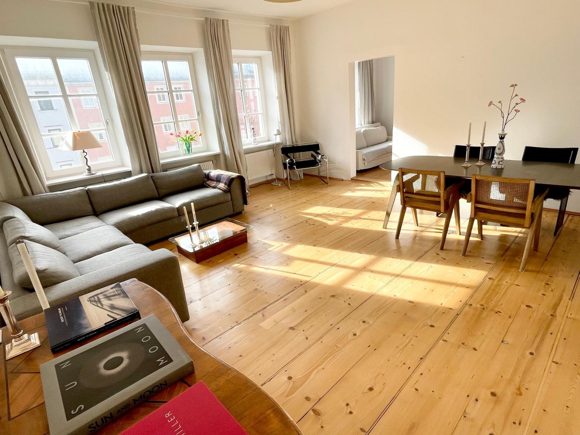 Apartamento New Furnished, Exclusive Large Flat In Center, 30min To Airport *